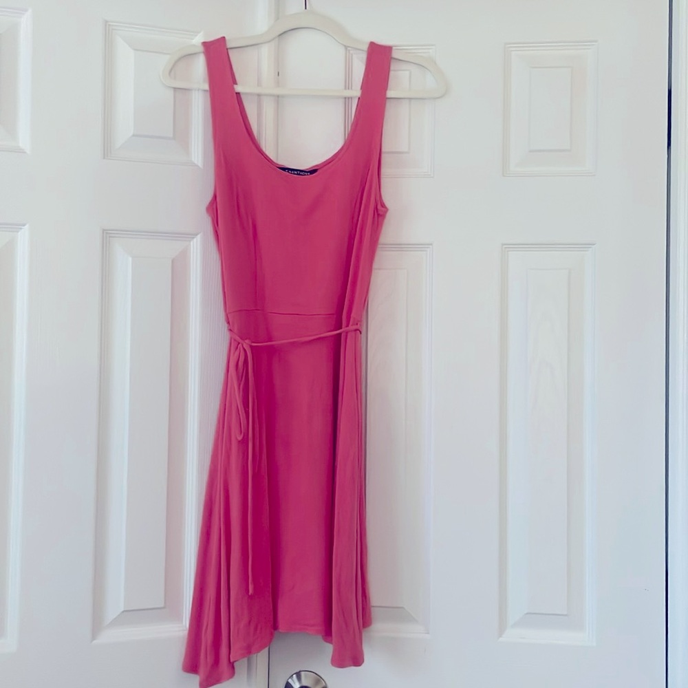 Sleeveless dress